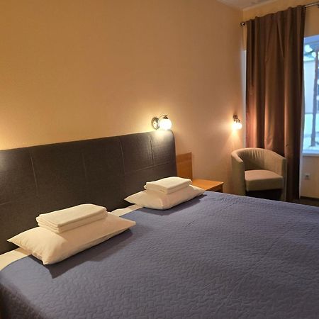 Hotel Yes Нарва-Йиесуу Екстер'єр фото