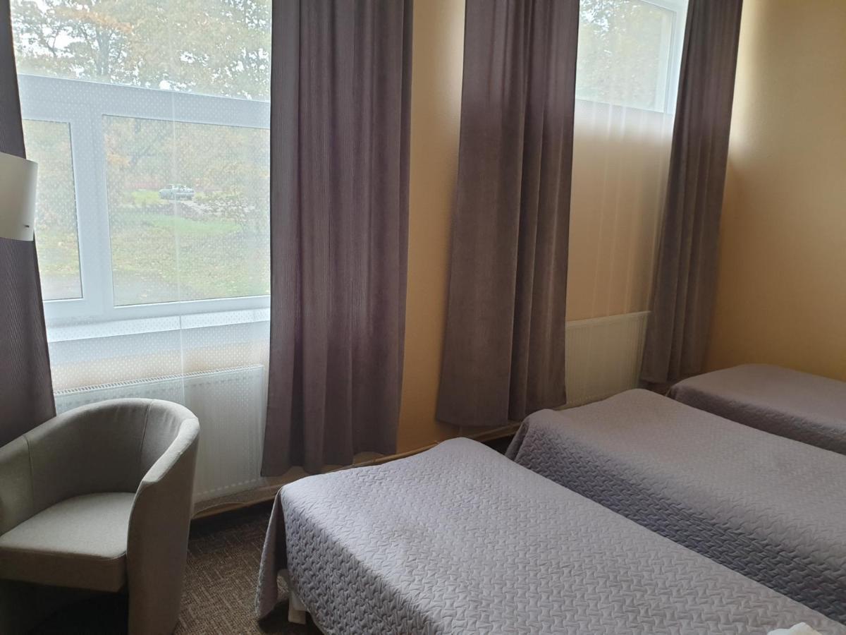 Hotel Yes Нарва-Йиесуу Екстер'єр фото
