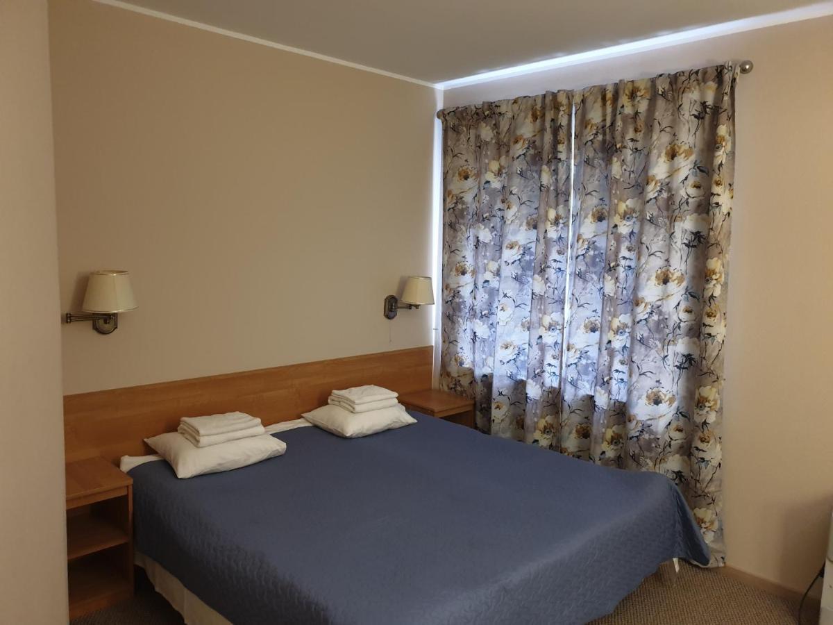 Hotel Yes Нарва-Йиесуу Екстер'єр фото