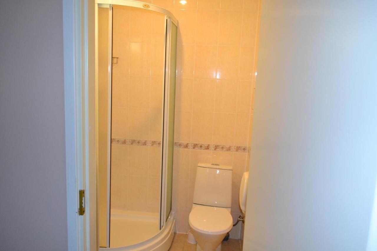 Hotel Yes Нарва-Йиесуу Екстер'єр фото