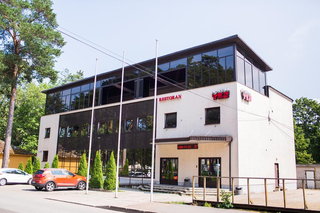 Hotel Yes Нарва-Йиесуу Екстер'єр фото