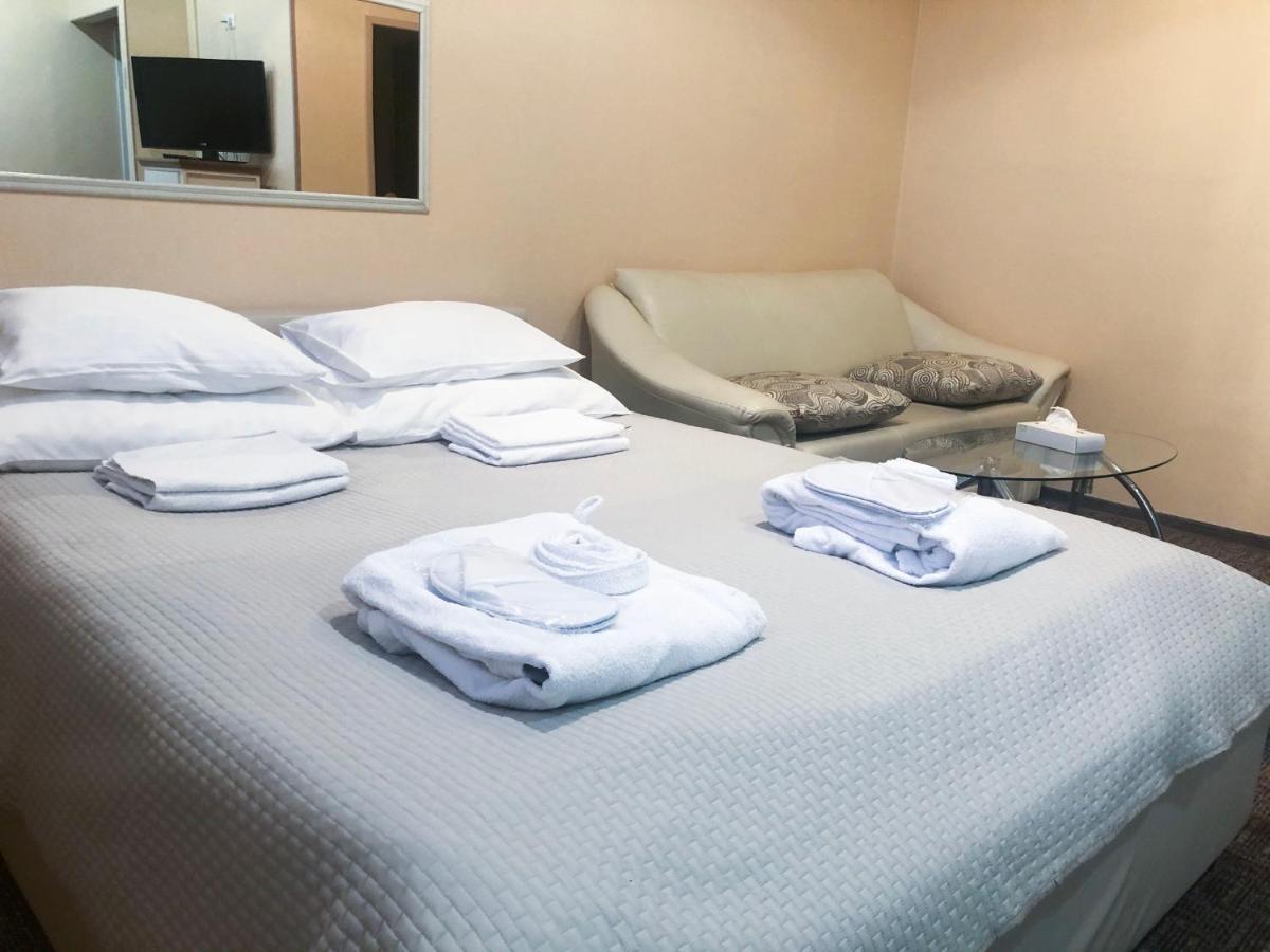 Hotel Yes Нарва-Йиесуу Екстер'єр фото